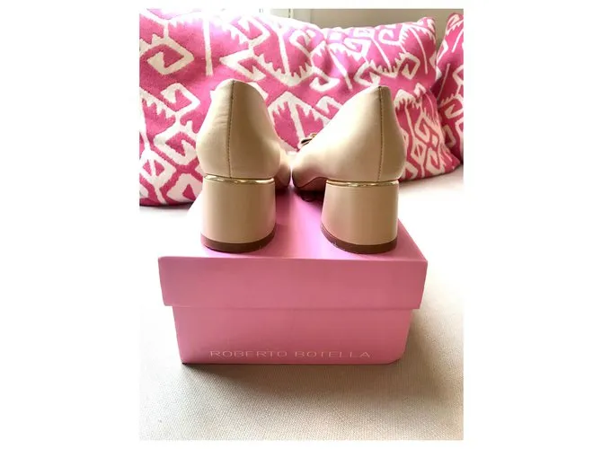 Autre Marque Tacones Beige 