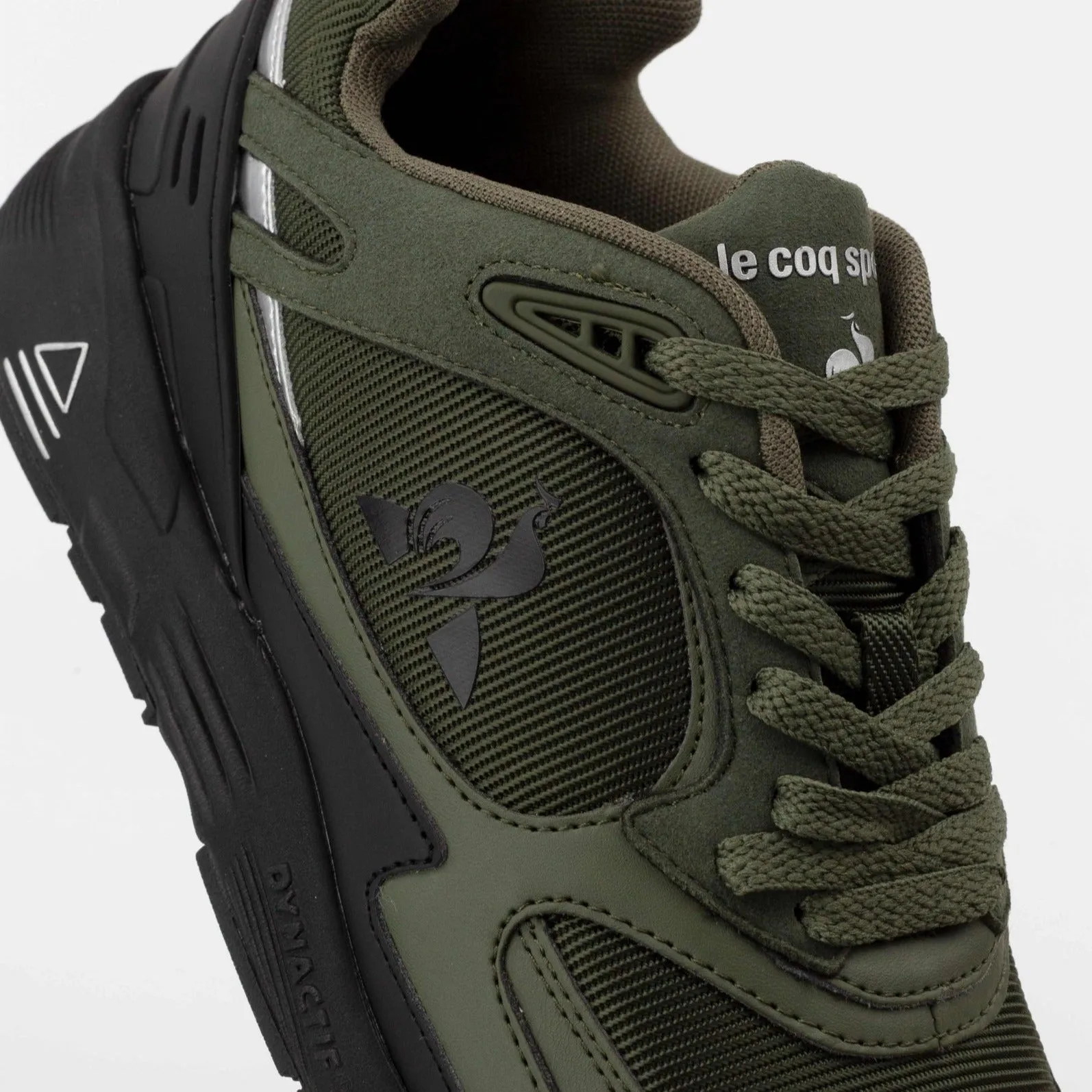 BLACK SOLE