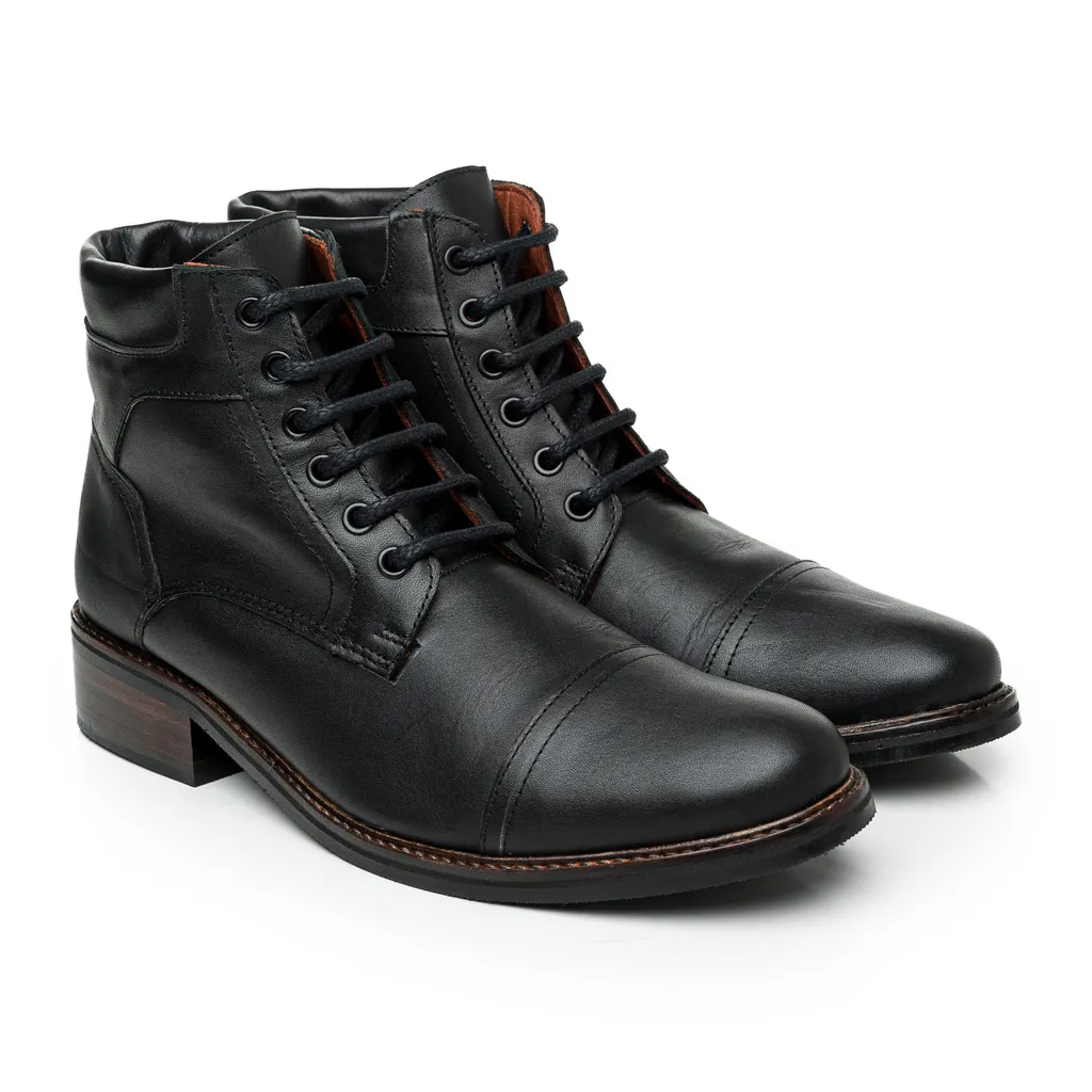 NEWCASTLE CUERO NEGRO