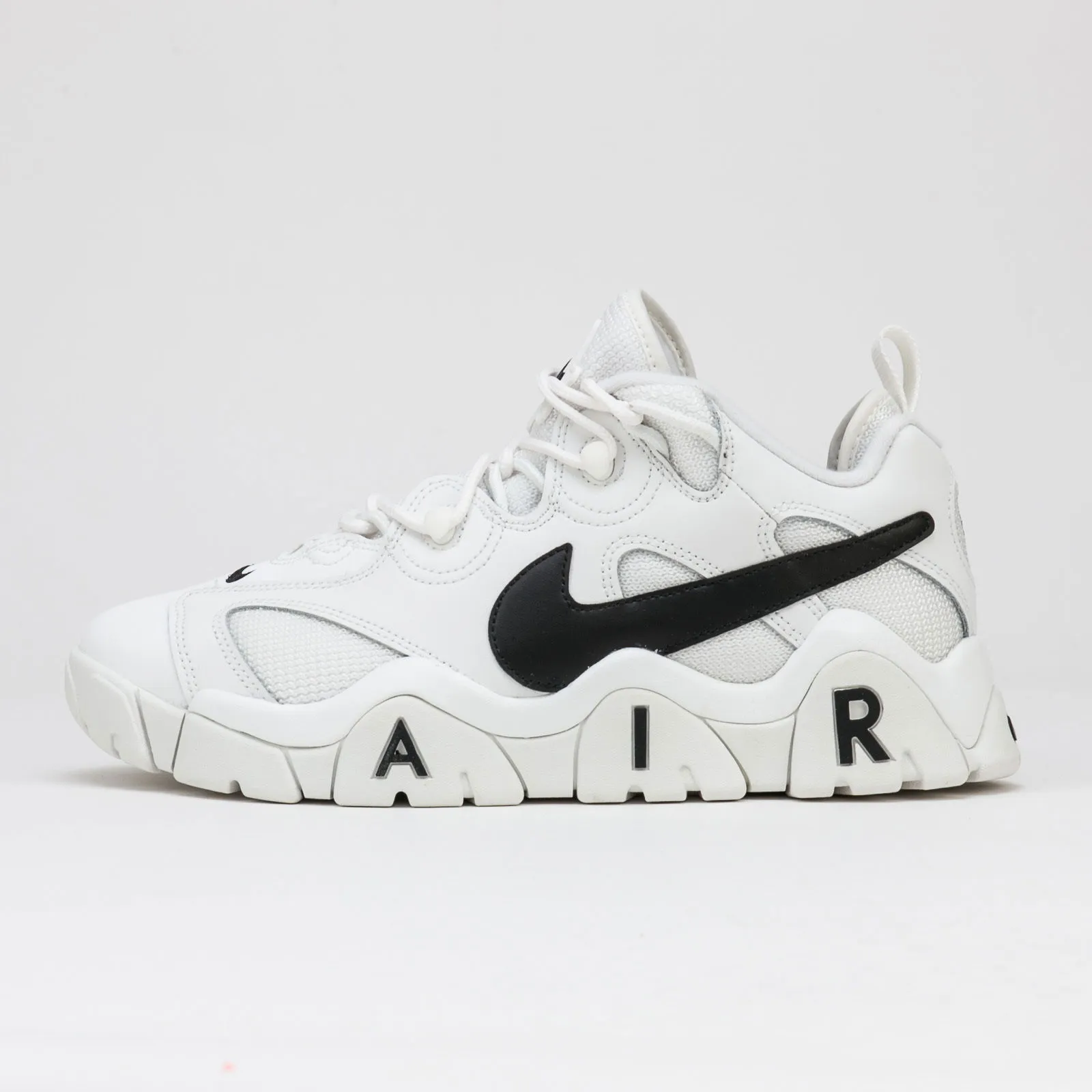 Nike Air Barrage Low
