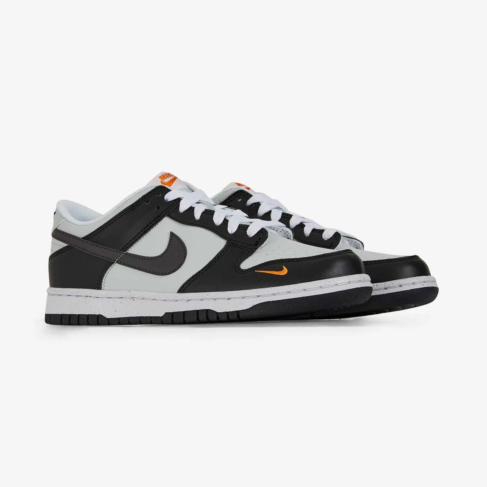 Nike Dunk Low Swoosh