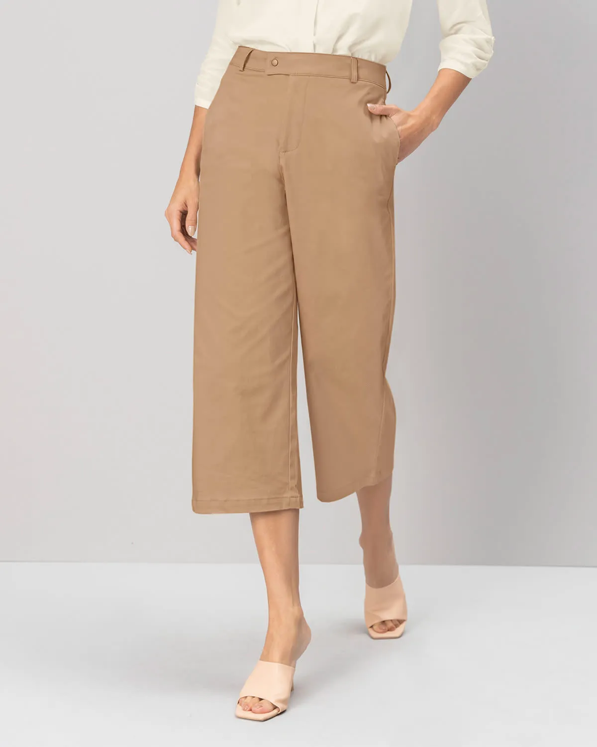 Pantalón bota amplia tiro alto